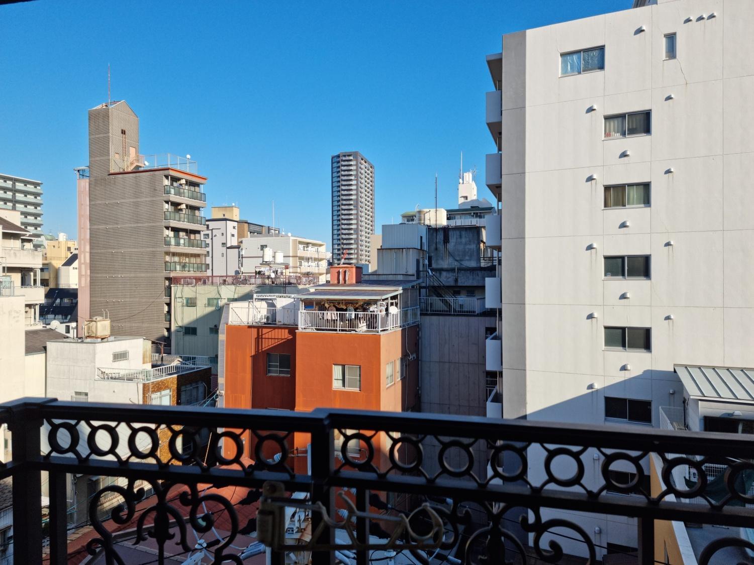 شقة 오사카 네코하우스 난바점 المظهر الخارجي الصورة